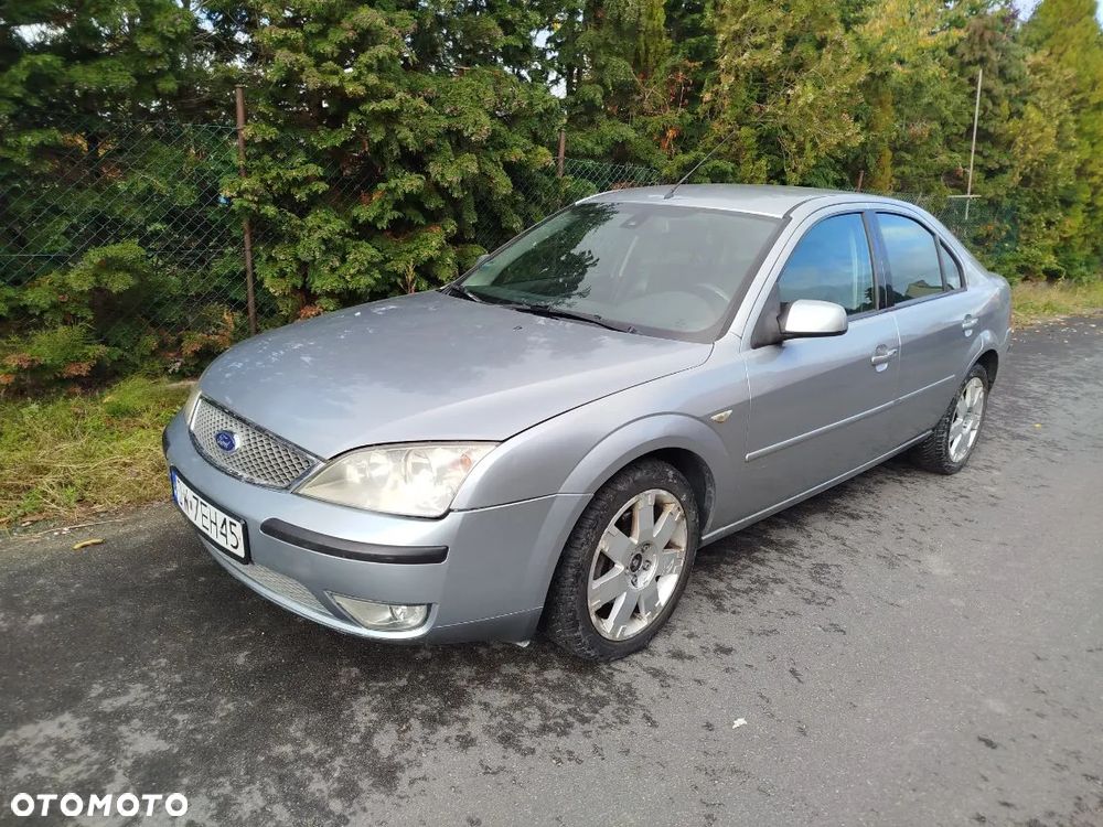 Ford Mondeo 2.0 TDCi Ambiente - 1