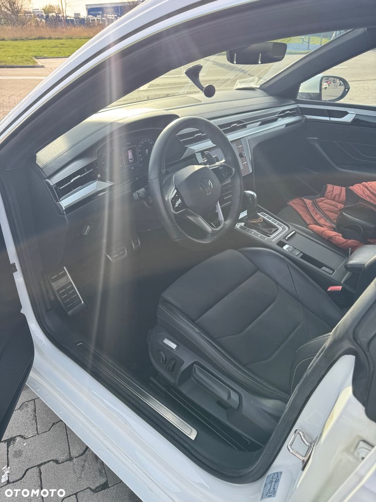 Volkswagen Arteon 2.0 TDI 4Motion R-Line DSG - 29