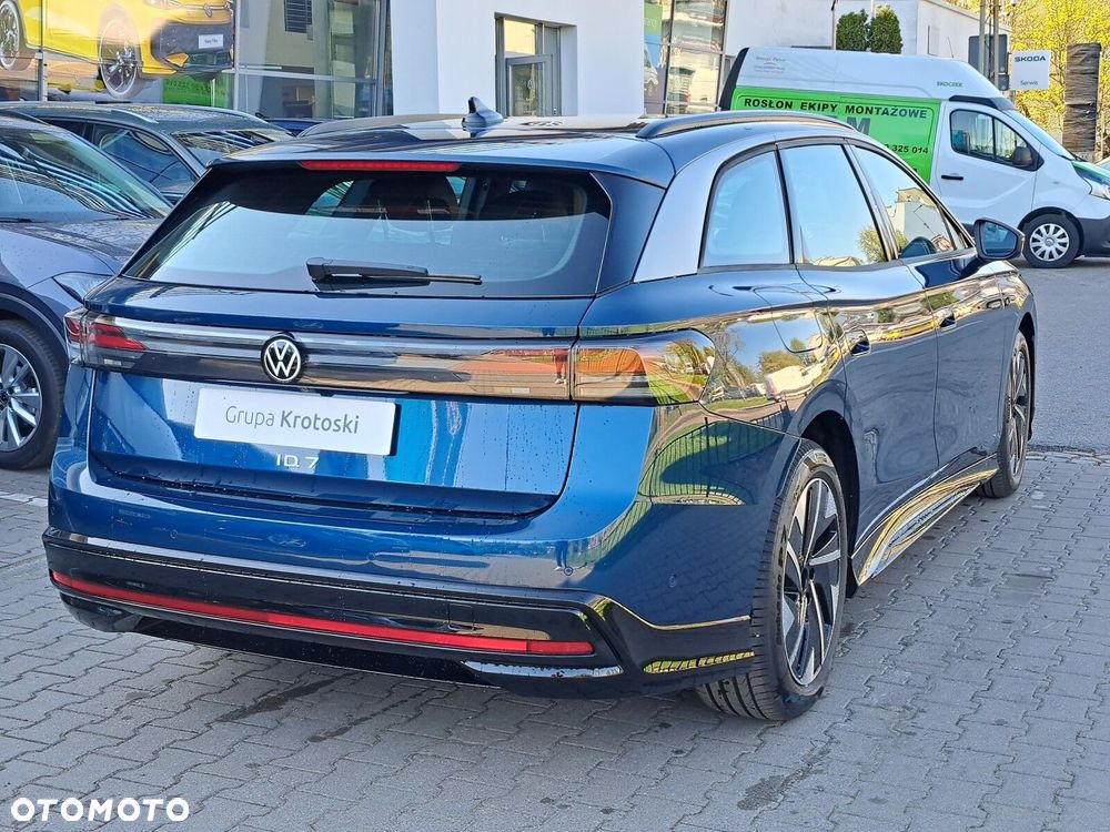 Volkswagen ID.7 77kWh Pro - 7