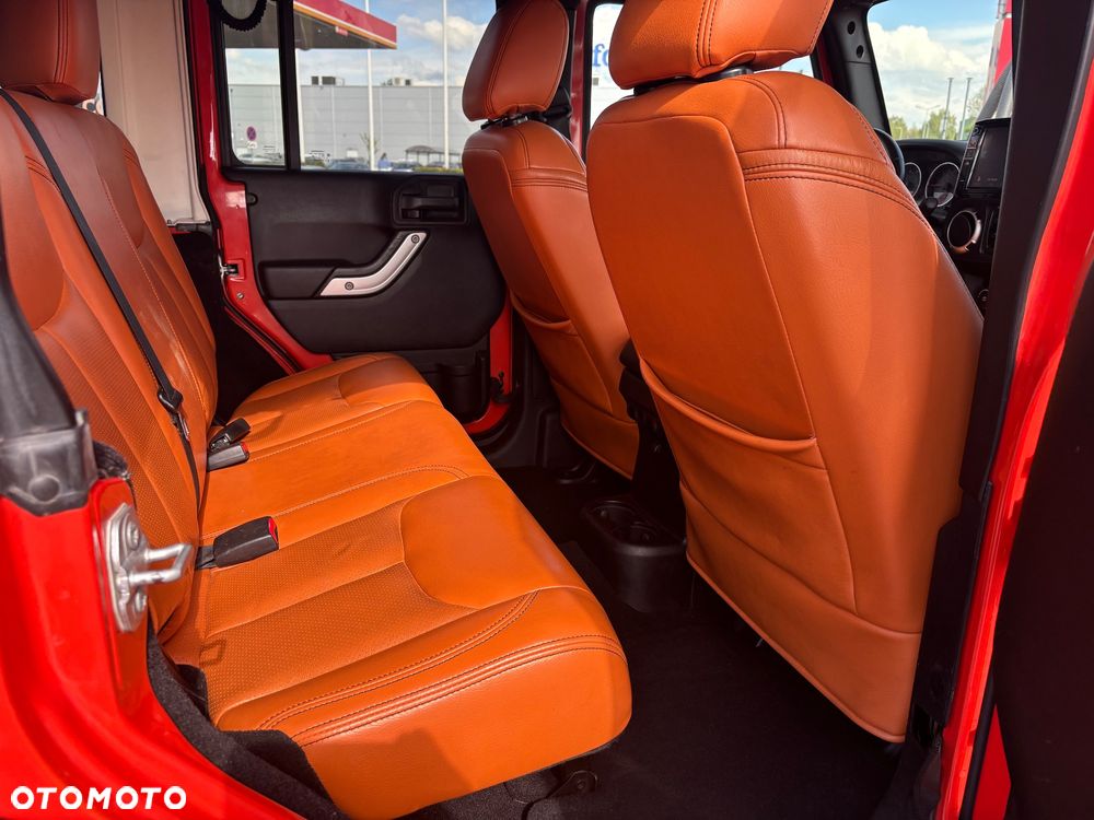 Jeep Wrangler 3.6 Unlim Rubicon X - 23