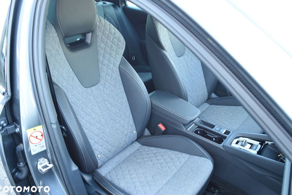 Skoda Octavia 1.5 TSI mHEV Sportline DSG - 35