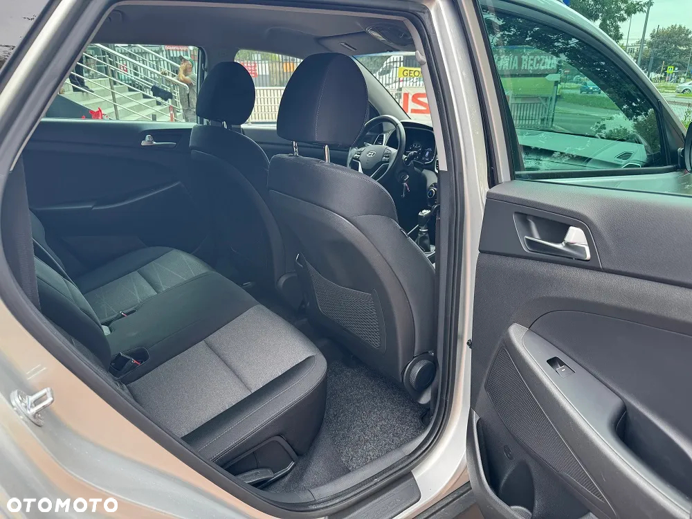 Hyundai Tucson 1.6 GDi Comfort 2WD - 17