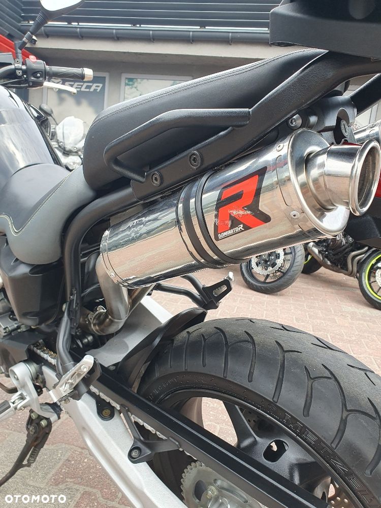 Yamaha MT - 16