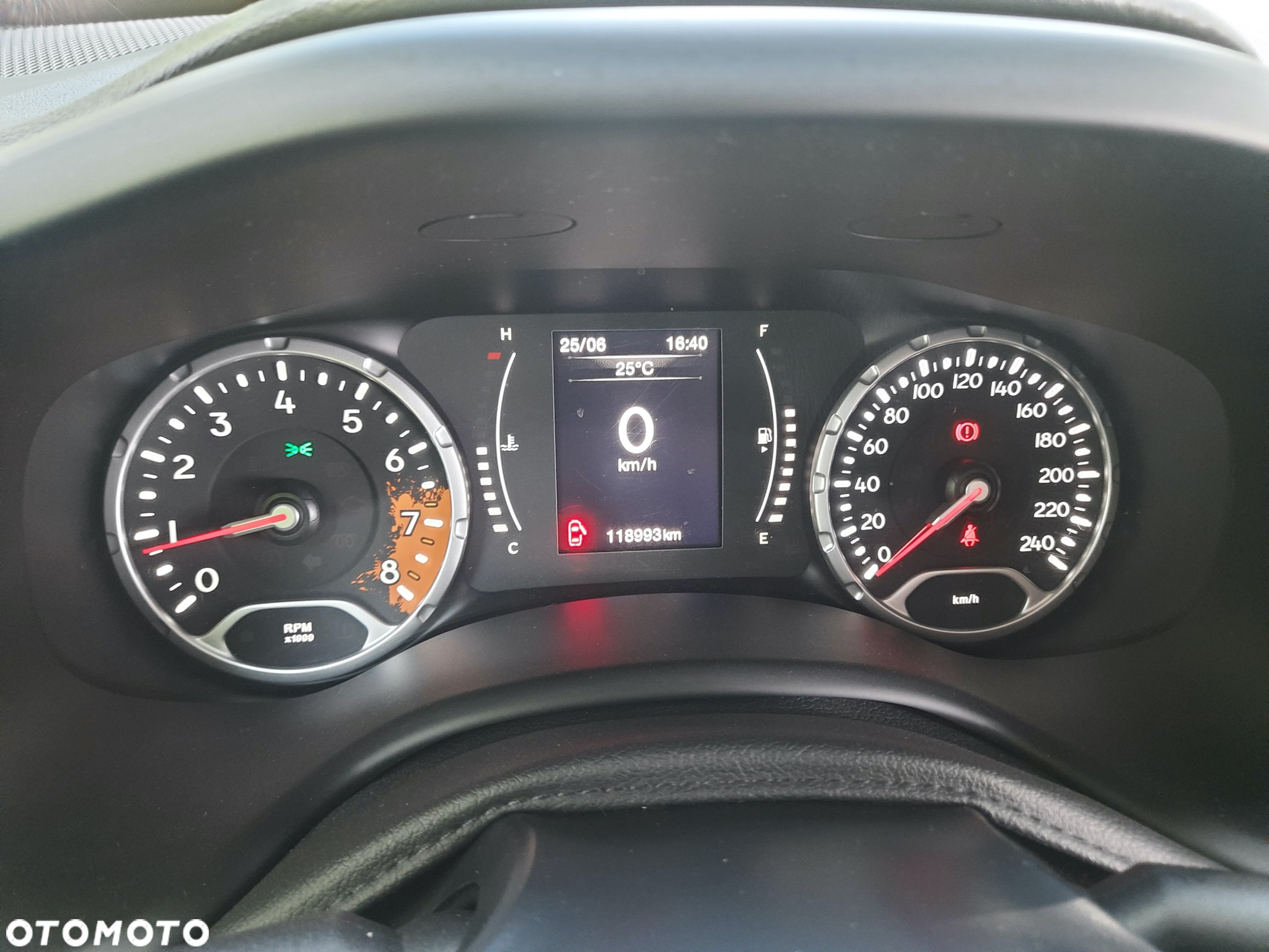 Jeep Renegade 1.6 E-torQ Longitude - 25