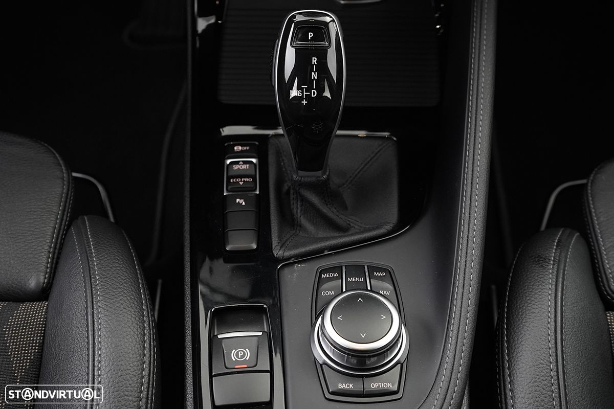 BMW X1 16 d sDrive Auto - 14