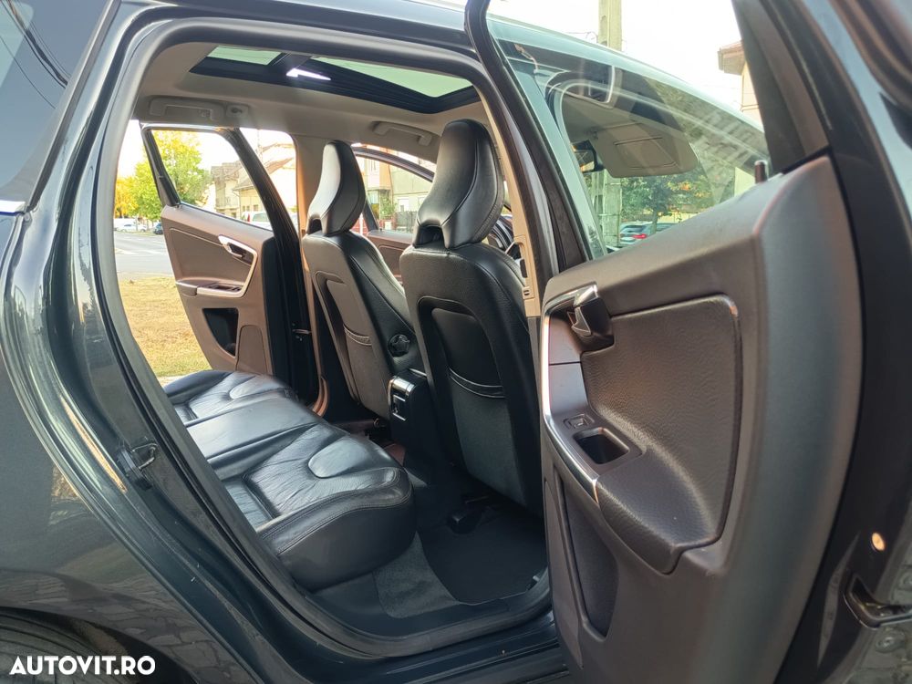 Volvo XC 60 - 7