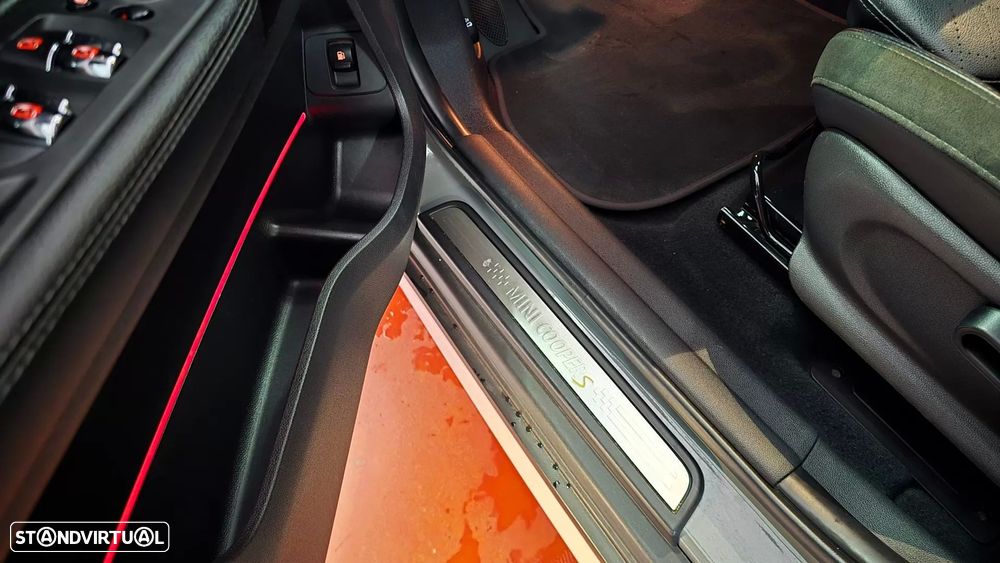 MINI Countryman Cooper SE ALL4 Auto - 20