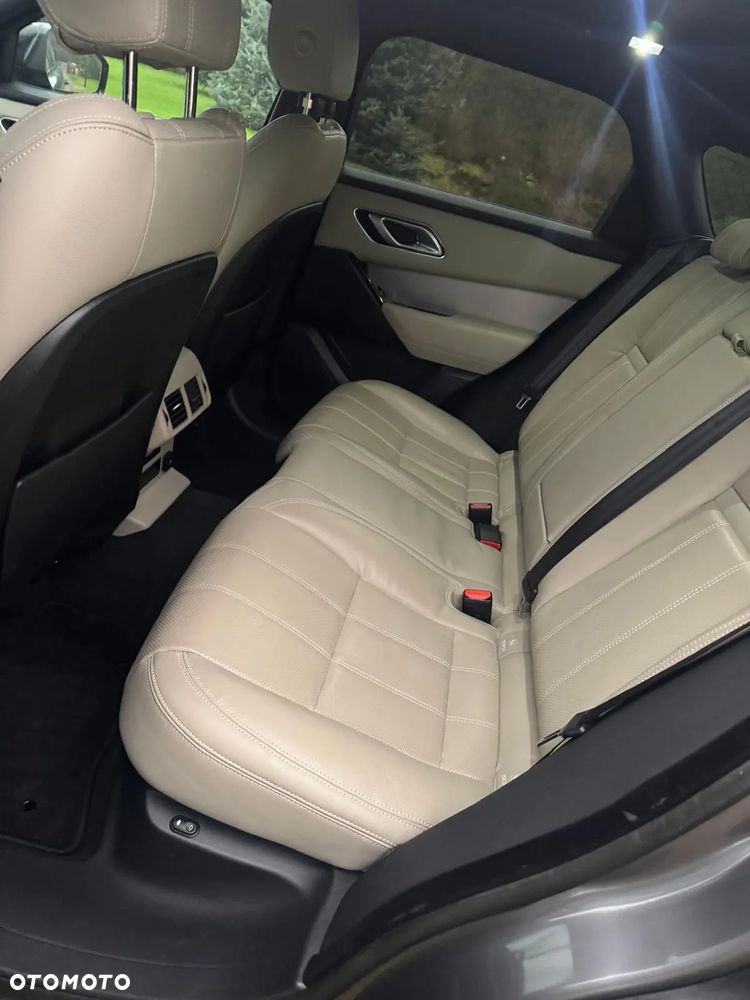 Land Rover Range Rover Velar ver-2-0-p250-r--dynamic-se - 6