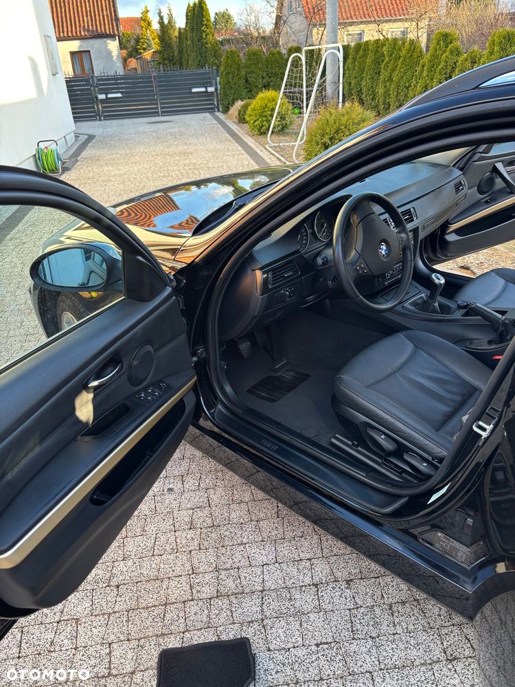 BMW Seria 3 - 15