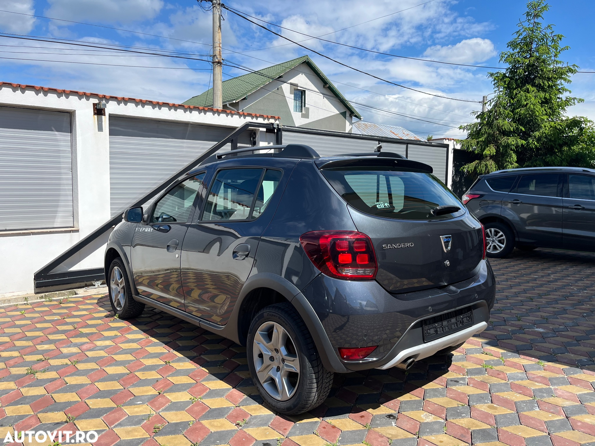 Dacia Sandero Stepway TCe 90 Prestige - 5