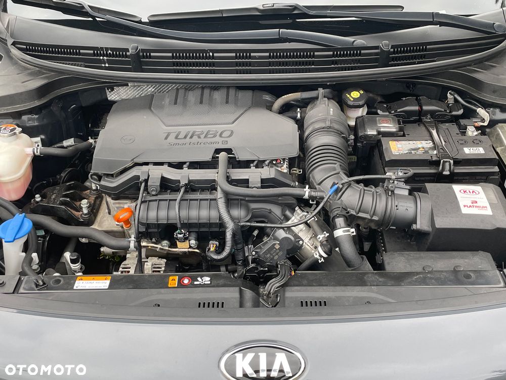 Kia Rio - 11