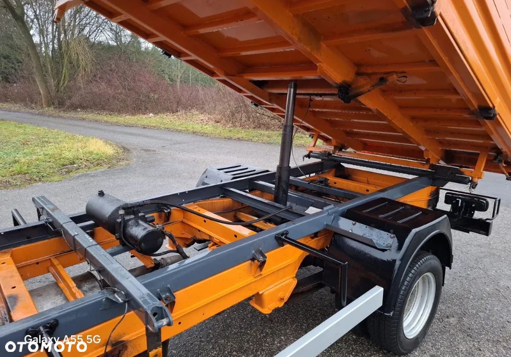 Mercedes-Benz SPRINTER - 10