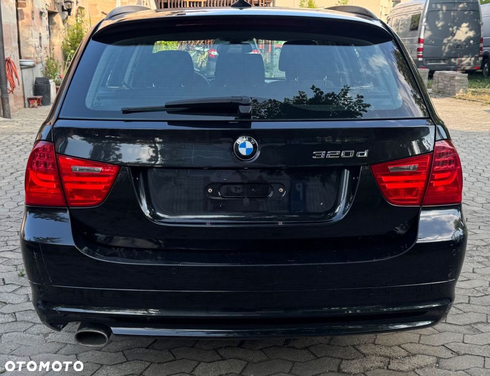 BMW Seria 3 320d M Sport EU6 - 9