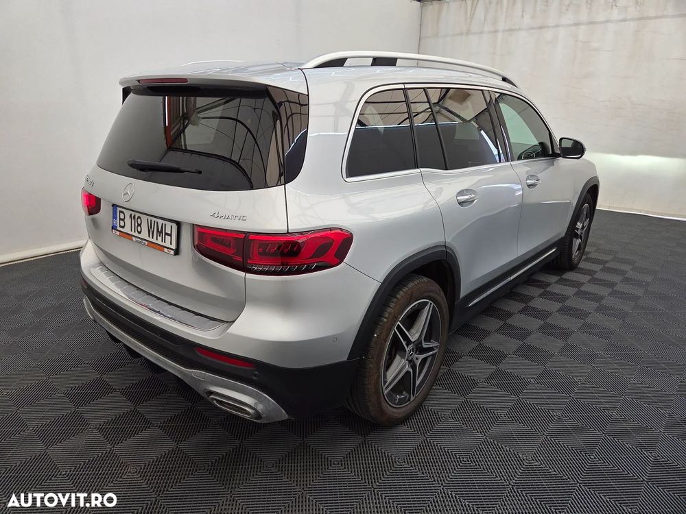Mercedes-Benz GLB - 4