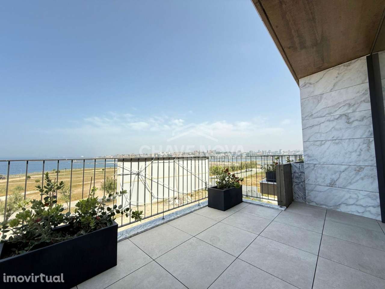 T3 Novo c/ Vistas Mar e 2 Lugares de Garagem em Canidelo - Grande imagem: 2/23