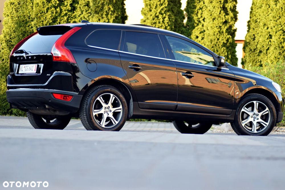 Volvo XC 60 3.2 AWD RDesign - 18
