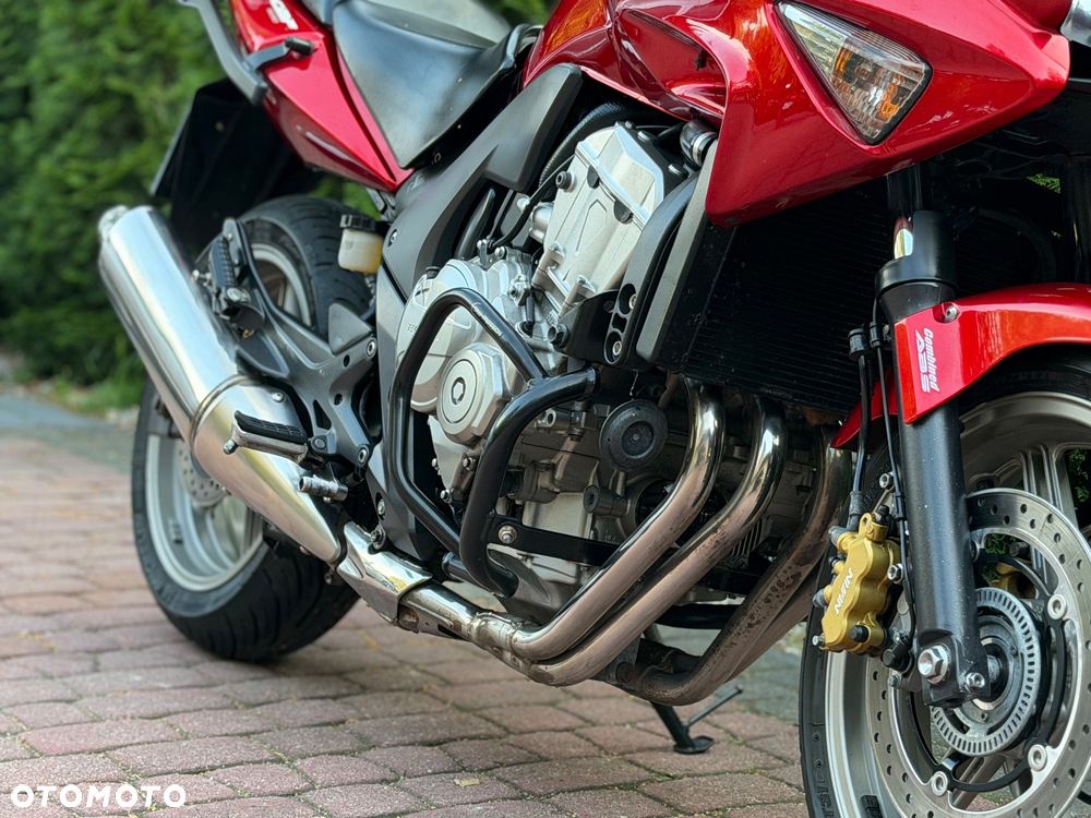 Honda CBF - 12