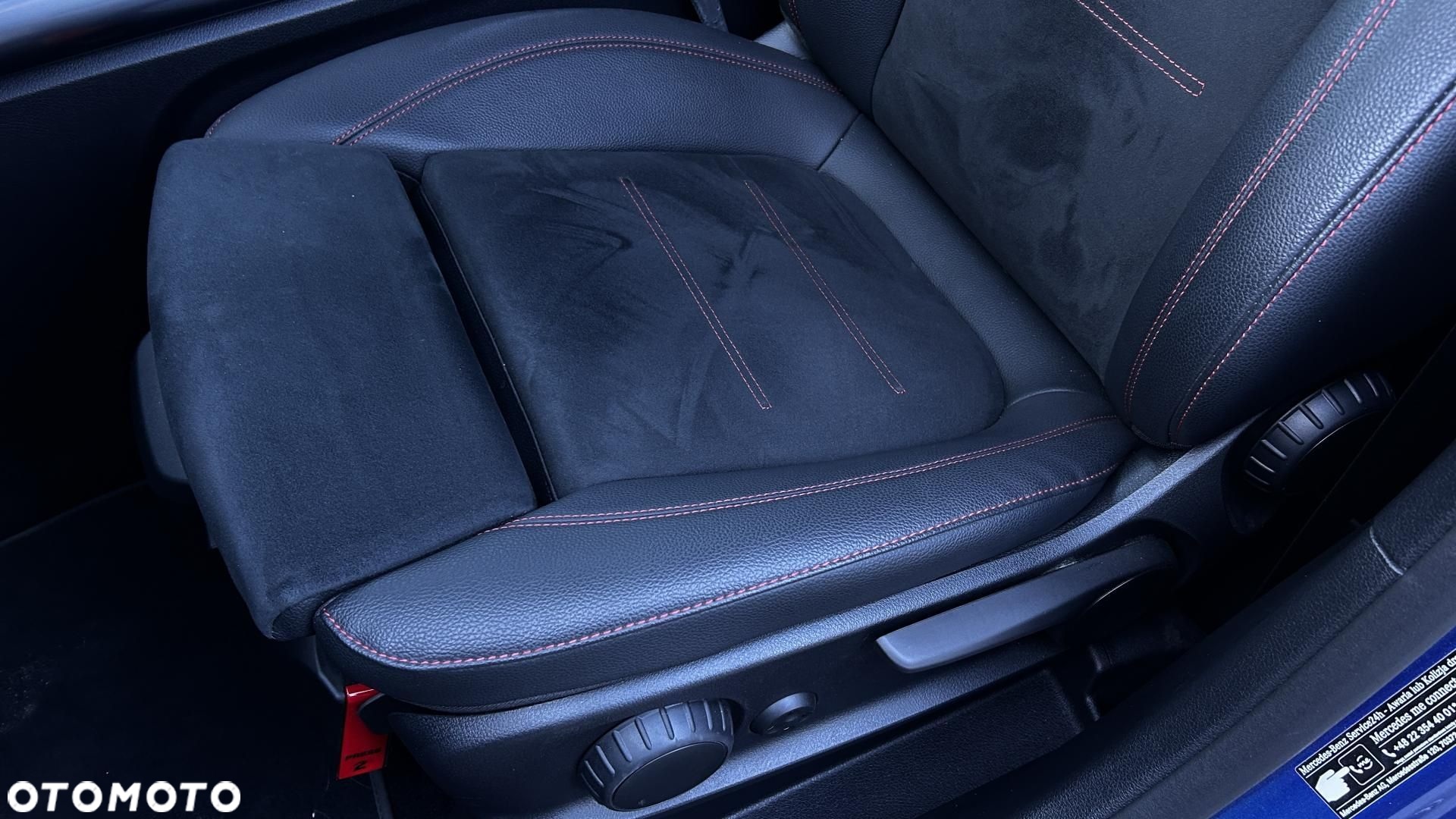 Mercedes-Benz GLA - 13