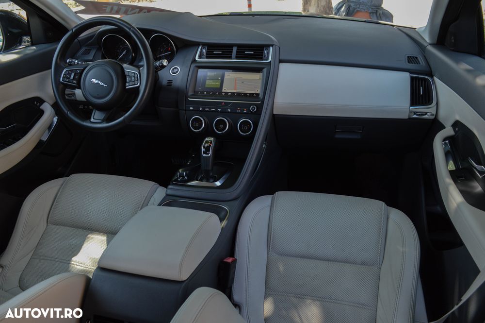 Jaguar E-Pace P200 AWD S - 30