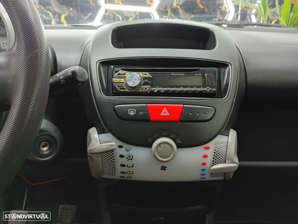 Citroën C1 1.0 Attraction - 10