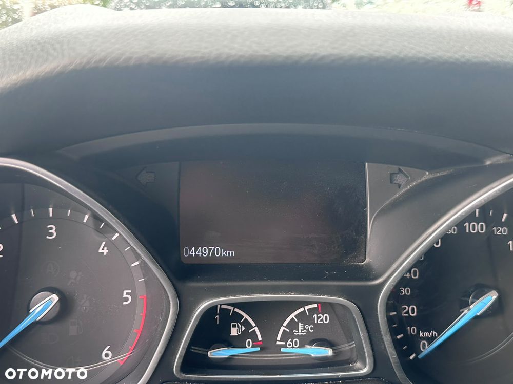 Ford Focus 1.5 TDCi DPF Start-Stopp-System Business - 18