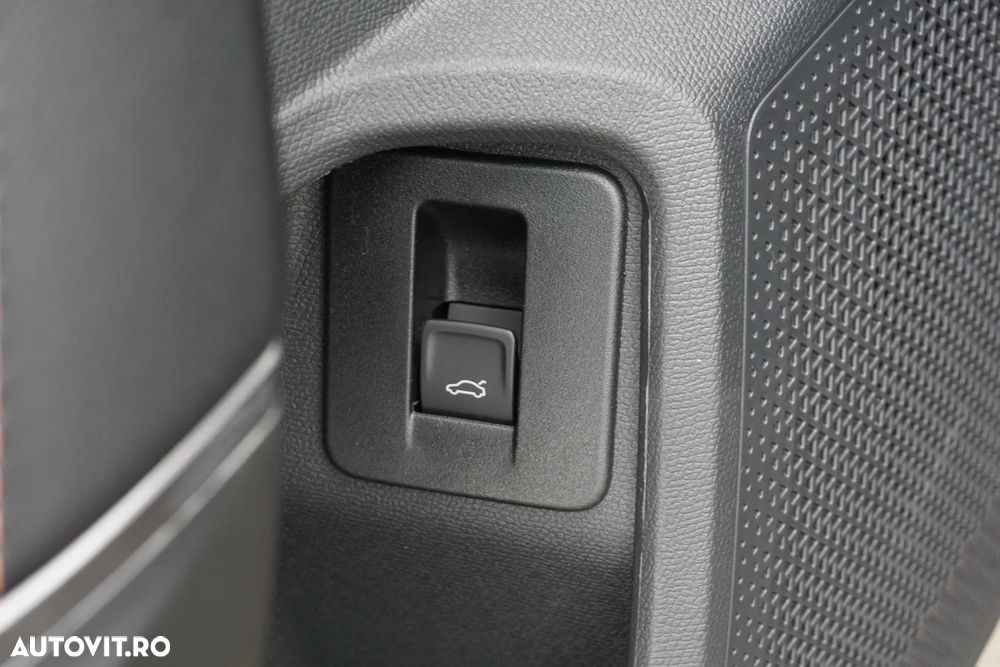 Cupra Formentor 1.5 eTSI DSG - 12