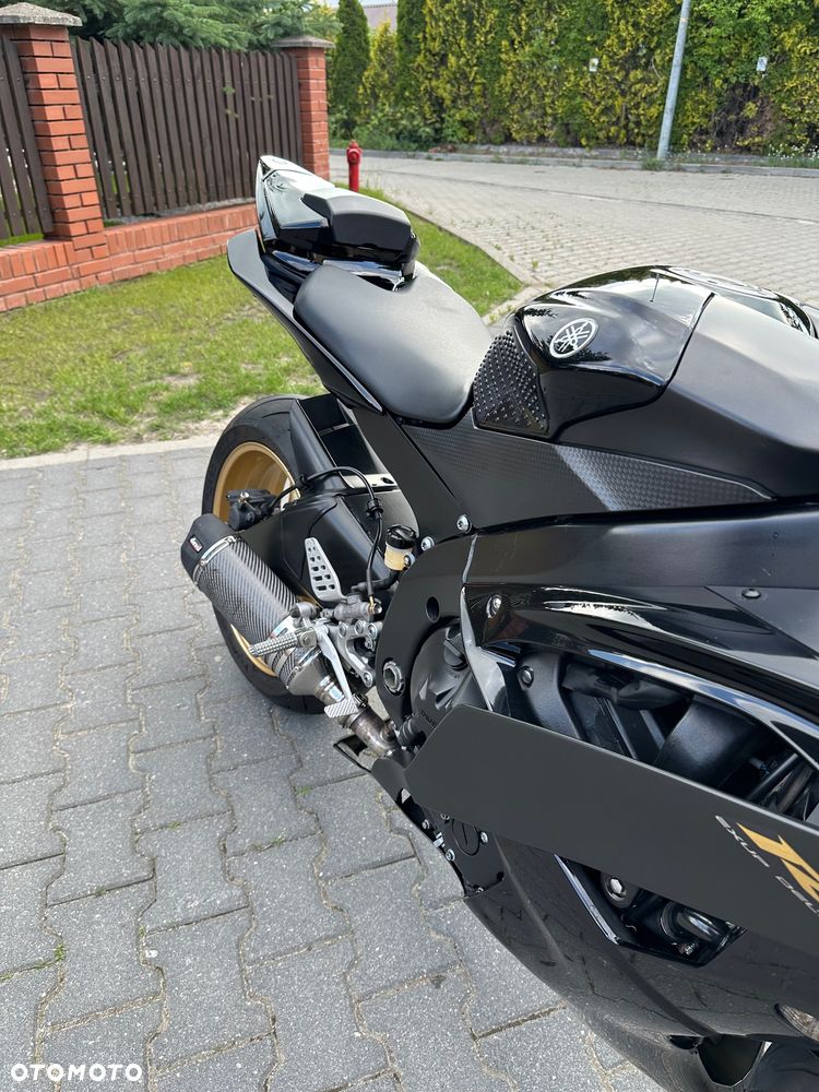 Yamaha R6 - 21