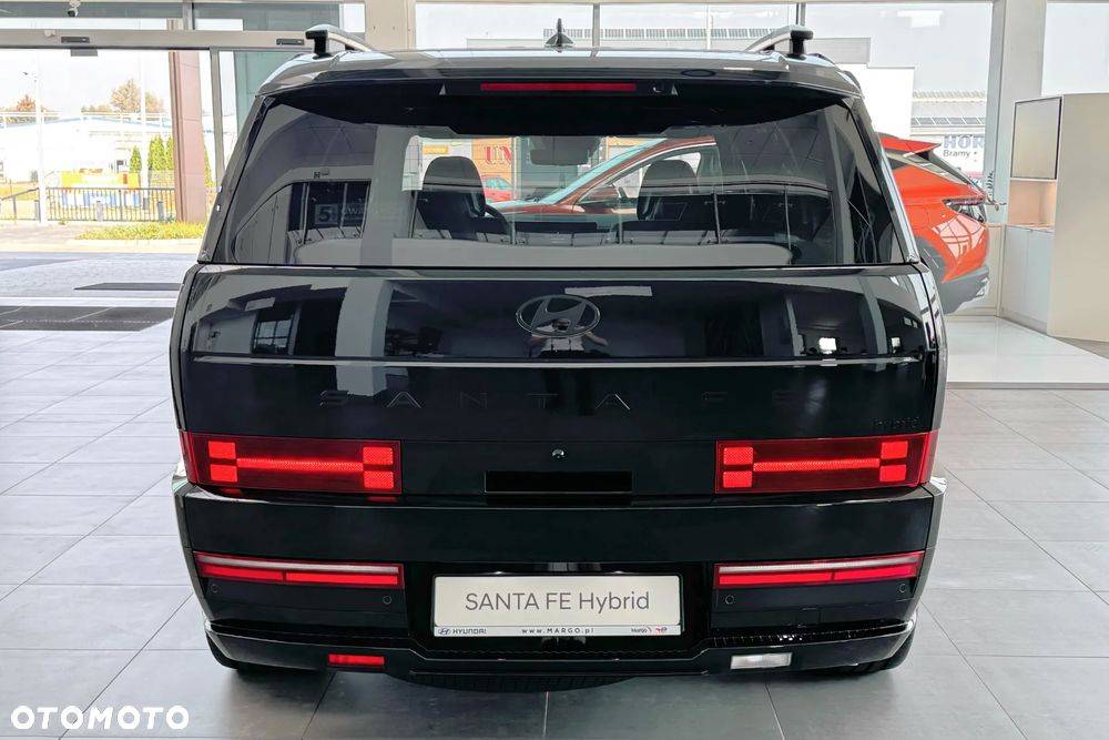 Hyundai Santa Fe 1.6 T-GDI HEV Calligraphy 4WD 7os - 11