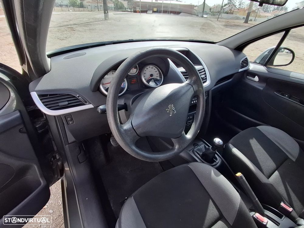 Peugeot 207 1.4 16V Open - 8