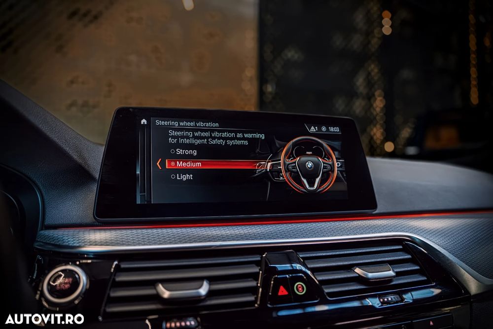 BMW Seria 5 530e AT PHEV - 31