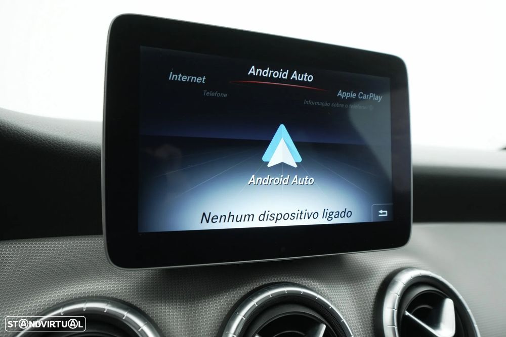 Mercedes-Benz CLA 180 d Shooting Brake Urban - 16