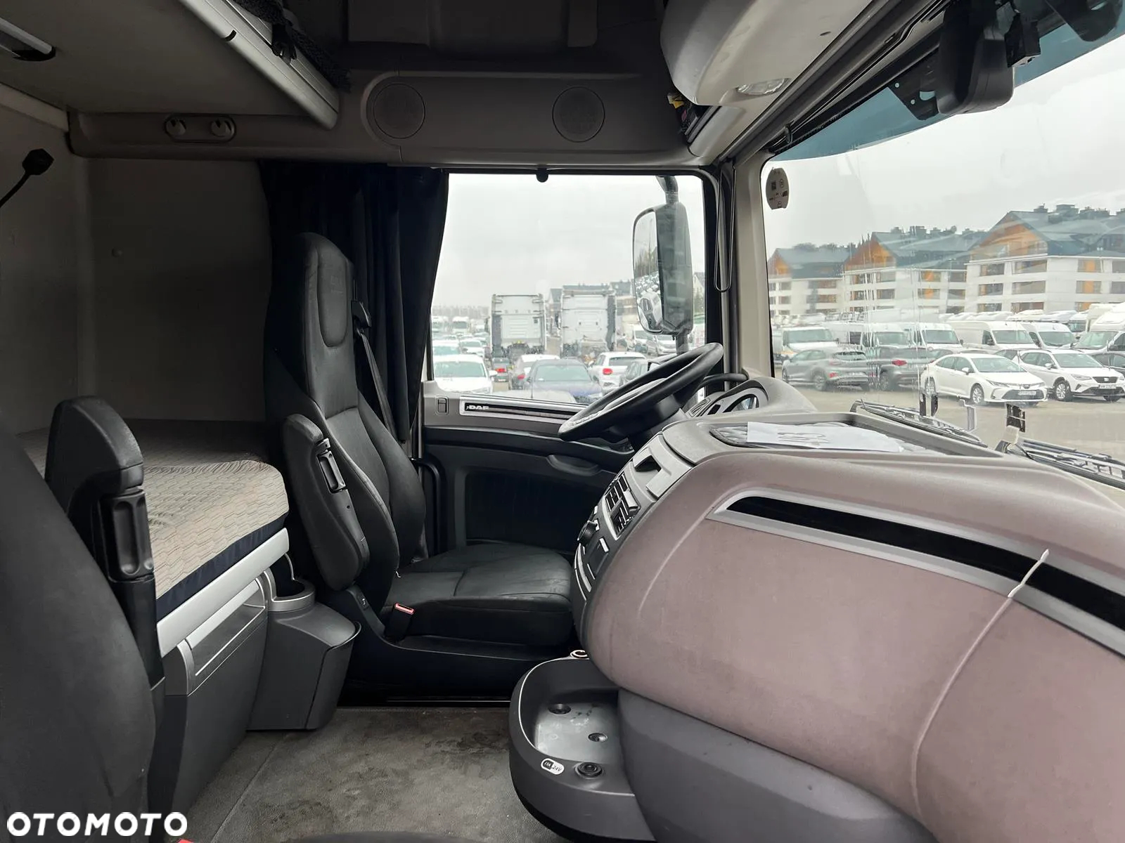 DAF XF 480 FT 4x2 Super Space Cab Low Deck - 21