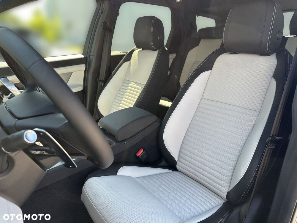 Land Rover Discovery Sport - 16