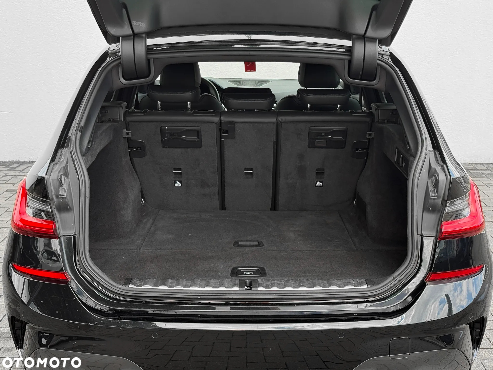 BMW Seria 3 320d M Sport - 13