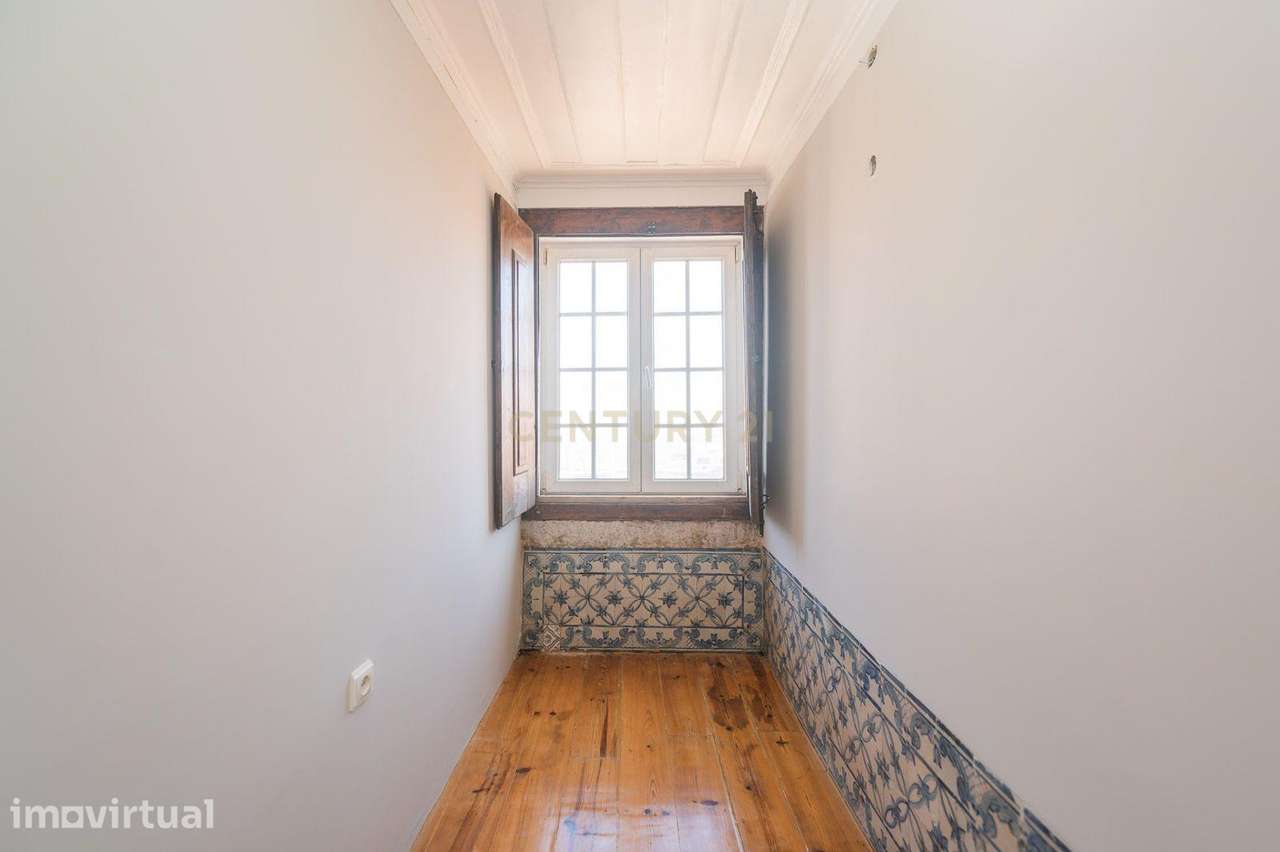 Excelente Apartamento T2 | Janelas Verdes - Grande imagem: 5/39