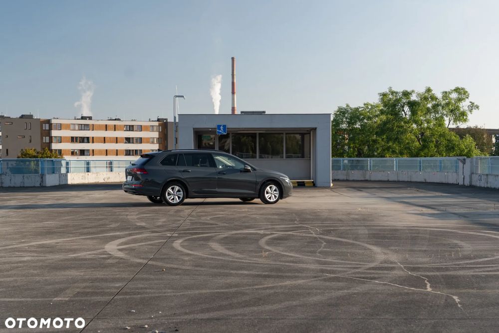 Volkswagen Golf Variant 2.0 TDI Life - 14