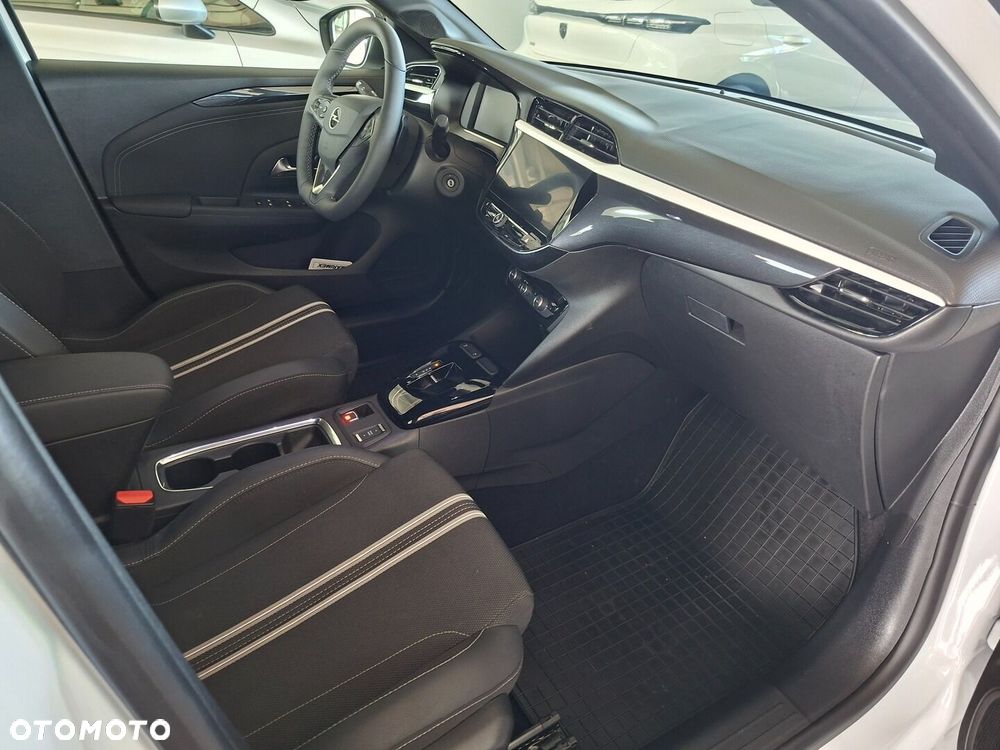 Opel Corsa - 13