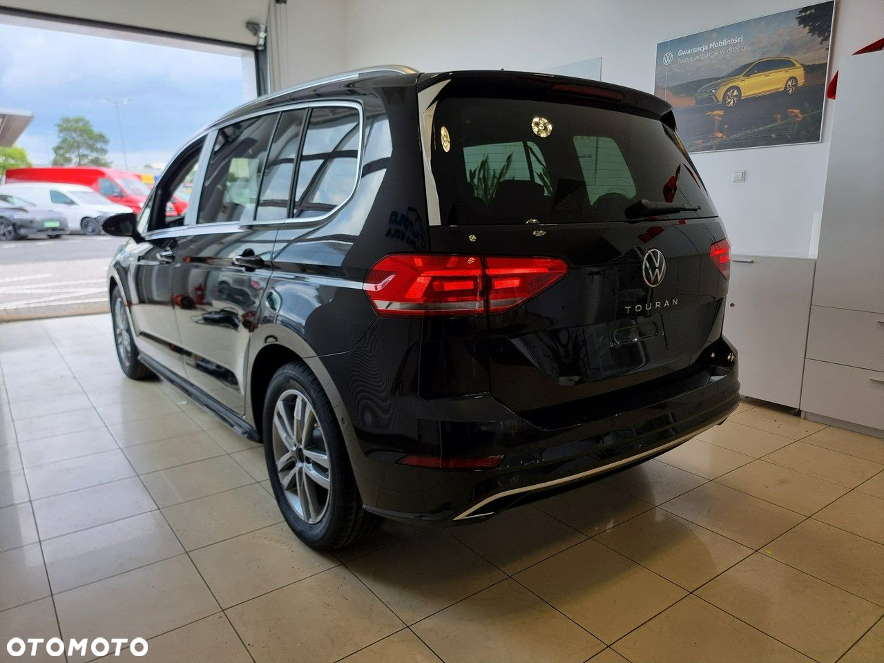 Volkswagen Touran - 7