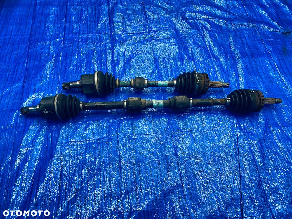 PÓŁOŚ PÓŁ OŚ LEWA PRAWA PRZEDNIA LEWY PRAWY PRZÓD KRÓTKA DŁUGA HYUNDAI I40 1.7CRDI D4FD MANUAL 2011- ; 49501-3Z450 495013Z450  49500-3Z400 495003Z400 ORYGINAŁ - 2