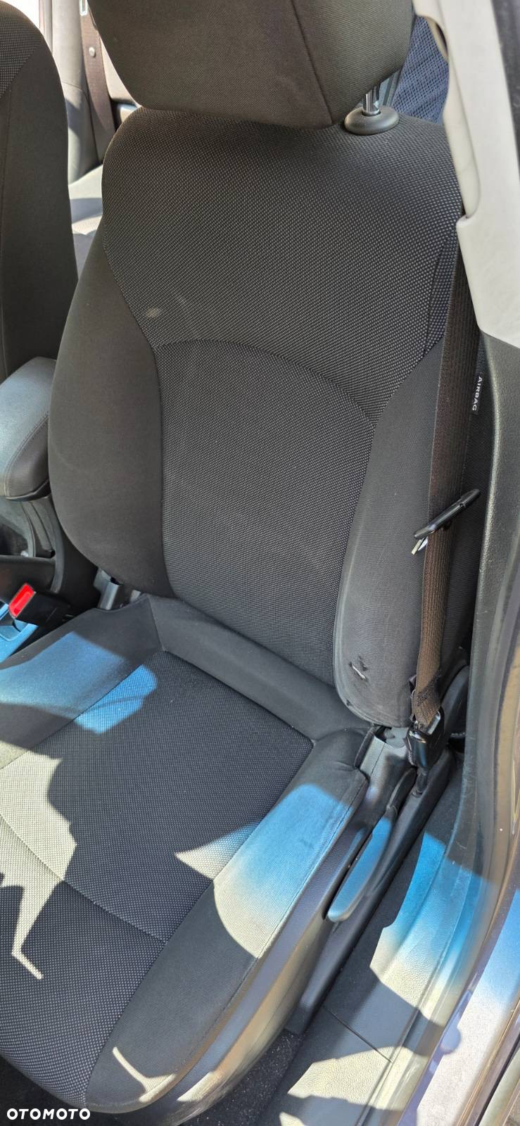 Chevrolet Cruze 1.8 LT - 17