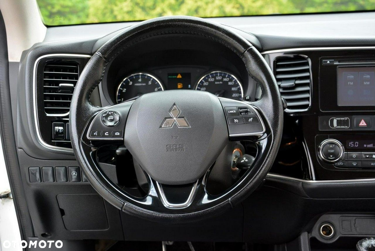 Mitsubishi Outlander 2.0 2WD Edition 100 - 23