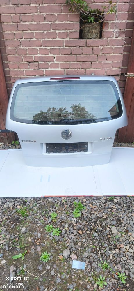 Klapa bagażnika VW Touran LIFT LA7W srebrna części 03 - 10 wszystkie części - 2