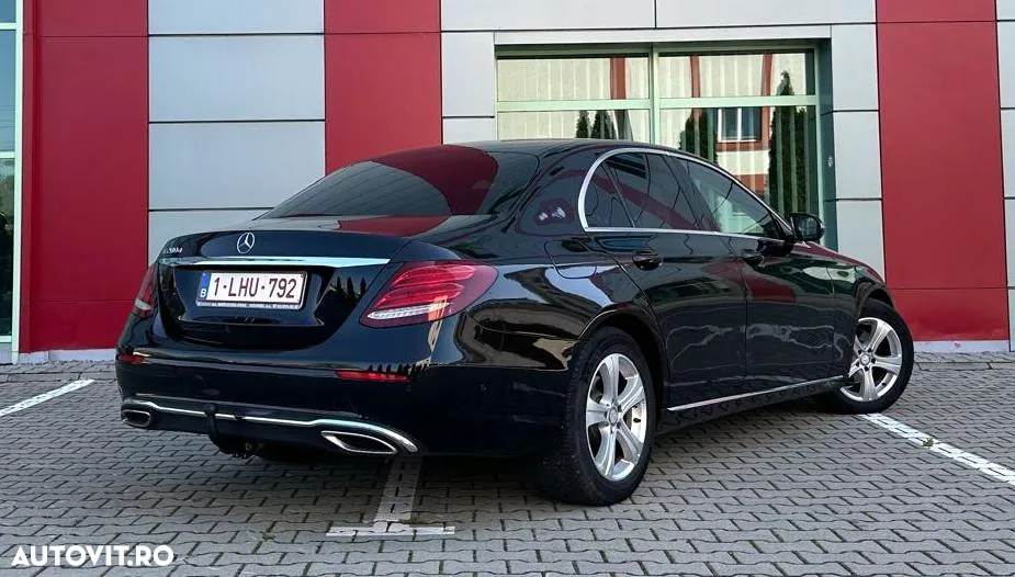 Mercedes-Benz E 200 d Aut. - 4