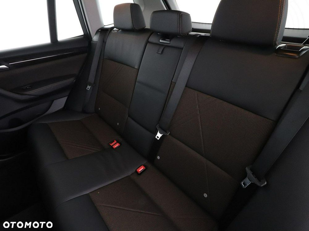 BMW X3 xDrive20d - 17