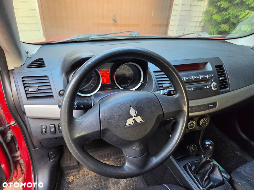 Mitsubishi Lancer 1.8 Intense - 5