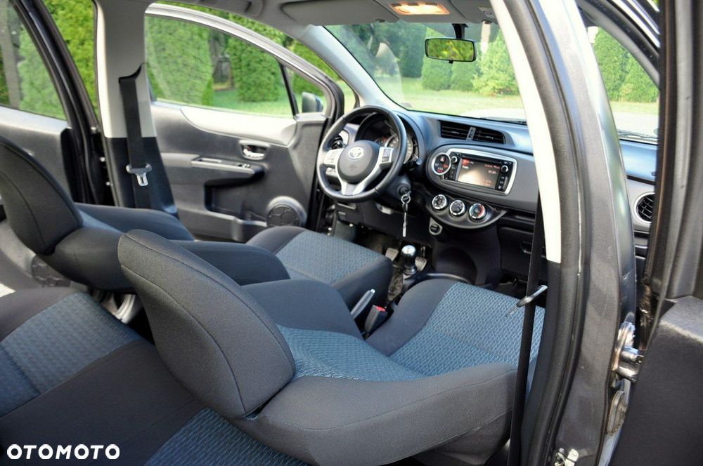 Toyota Yaris - 23