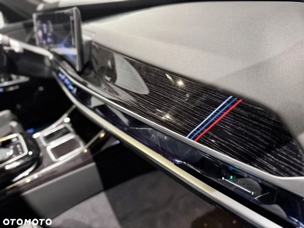 BMW Seria 7 - 9