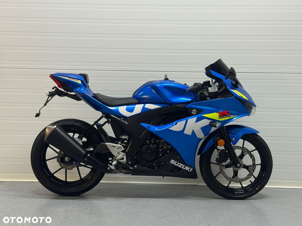 Suzuki GSX-R - 2
