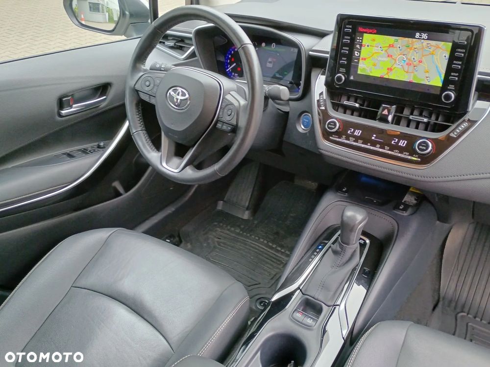 Toyota Corolla 1.8 Hybrid Executive - 10