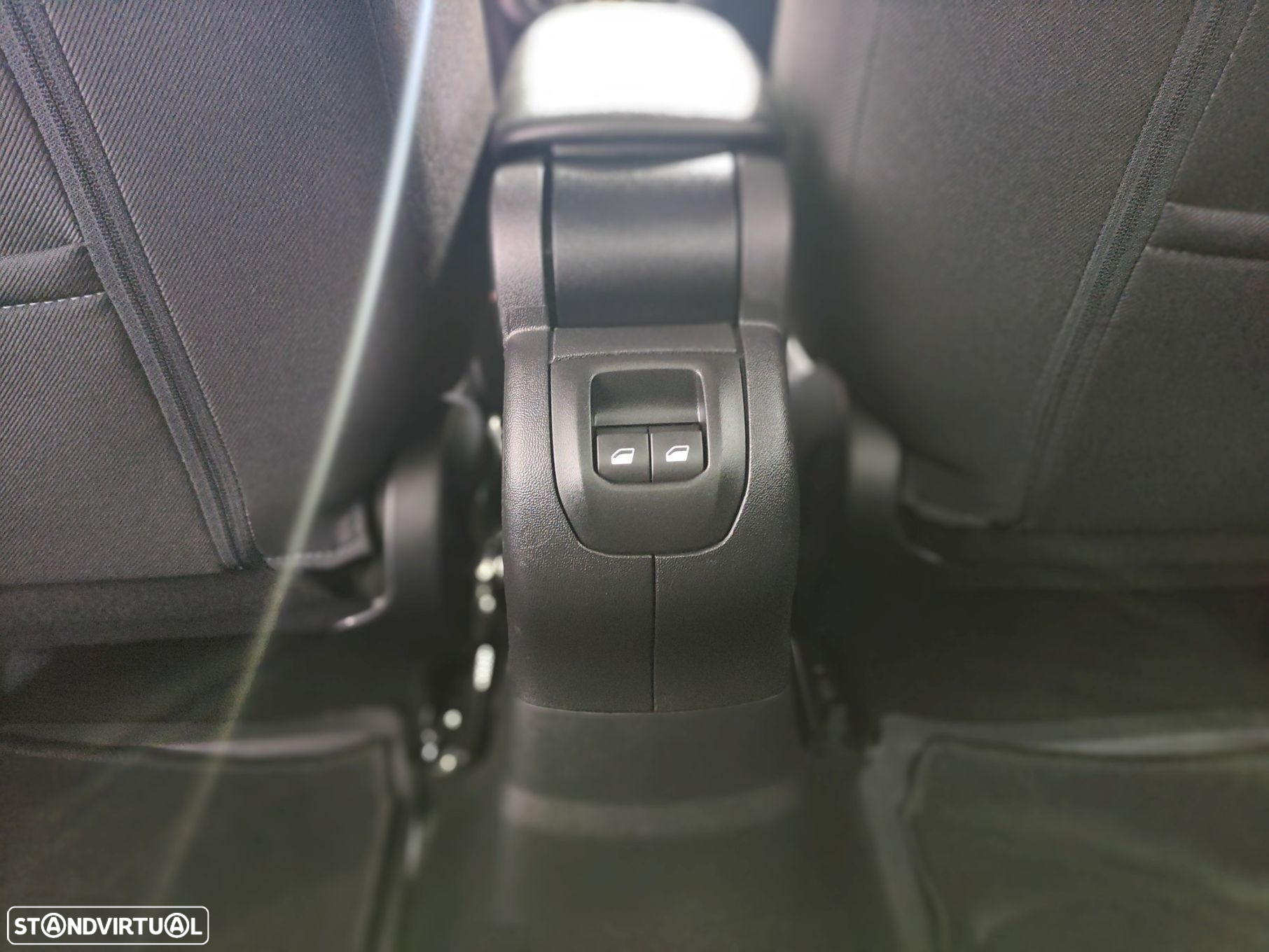 Citroën C-Elysée 1.2 PureTech Exclusive - 30